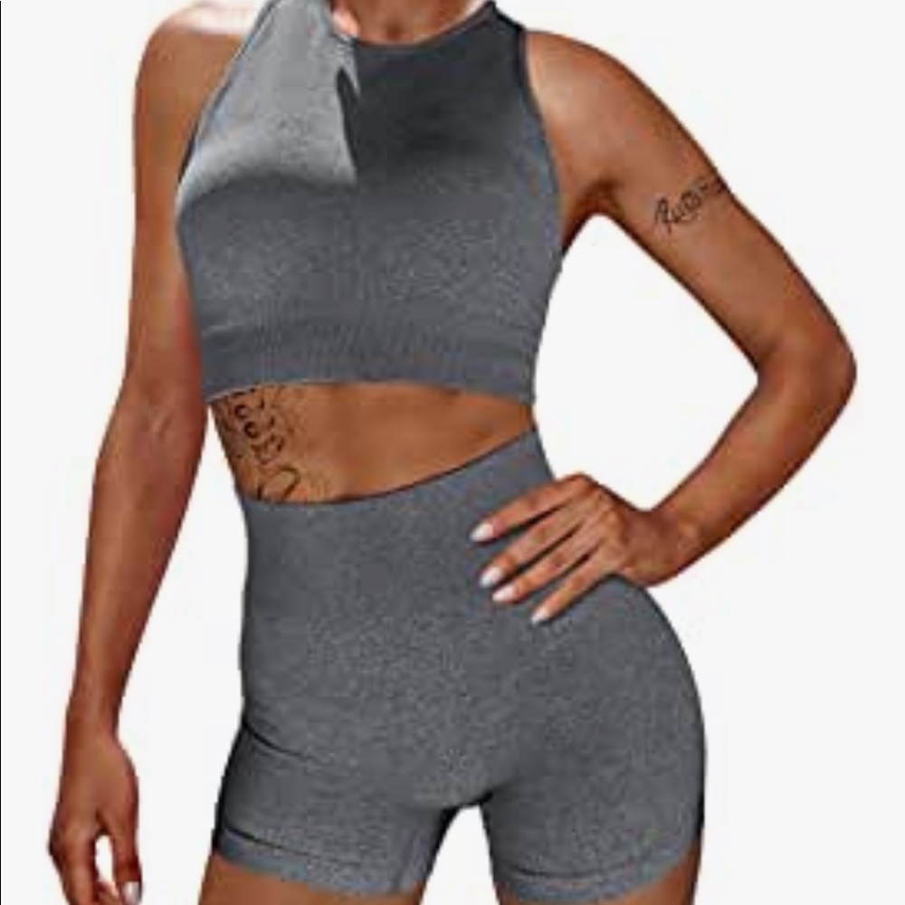 Gray Workout Set